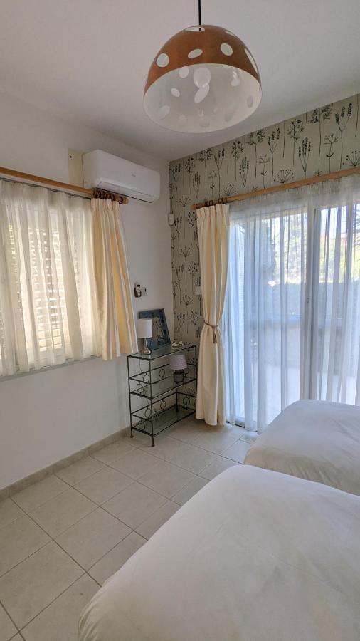Stylish Garden Apartment At Paphos Harbour Luaran gambar